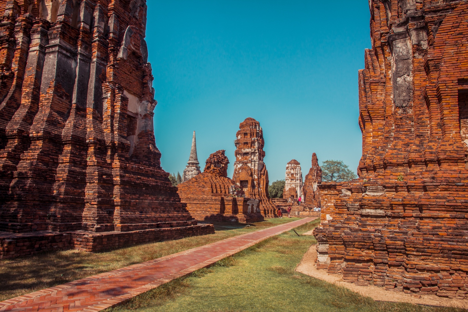 historic town of ayutthaya world heritage site thailand